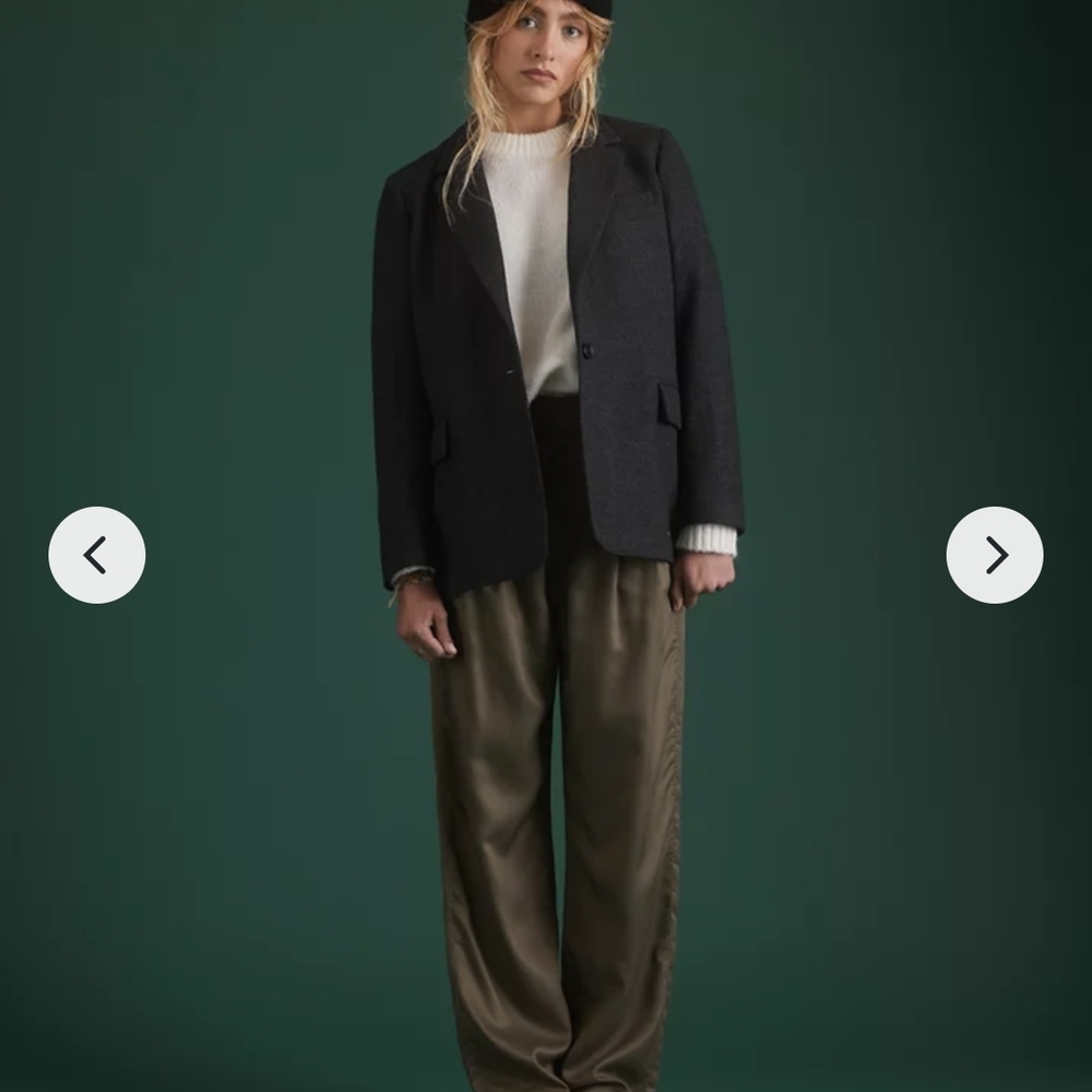 American Eagle Outfitters Olive Green Trousers